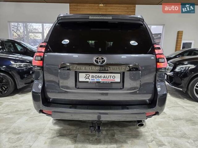Серый Тойота Ленд Крузер Прадо, объемом двигателя 2.76 л и пробегом 111 тыс. км за 50999 $, фото 34 на Automoto.ua