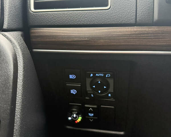 Сірий Тойота Ленд Крузер Прадо, об'ємом двигуна 3.96 л та пробігом 19 тис. км за 58200 $, фото 16 на Automoto.ua