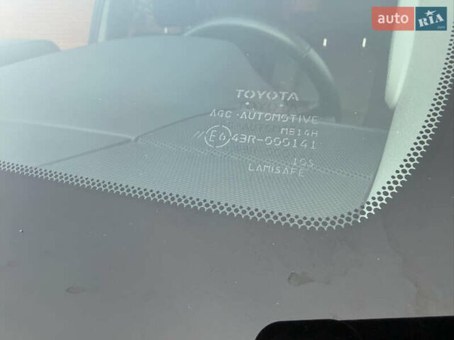 Серый Тойота Ленд Крузер Прадо, объемом двигателя 3.96 л и пробегом 18 тыс. км за 55999 $, фото 10 на Automoto.ua