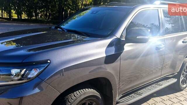 Сірий Тойота Ленд Крузер Прадо, об'ємом двигуна 2.76 л та пробігом 116 тис. км за 56000 $, фото 4 на Automoto.ua