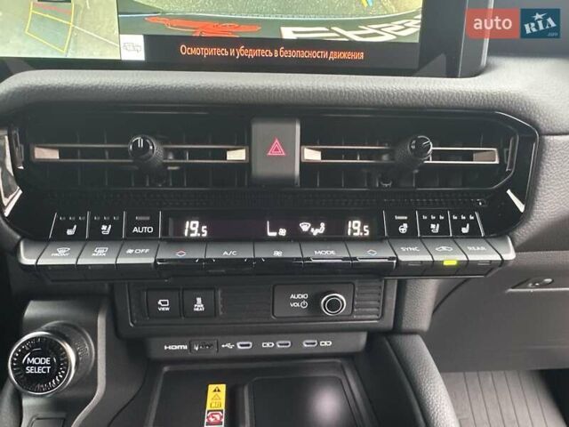 Сірий Тойота Ленд Крузер Прадо, об'ємом двигуна 2.76 л та пробігом 12 тис. км за 68700 $, фото 58 на Automoto.ua