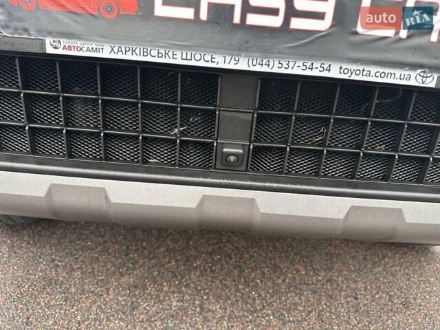 Сірий Тойота Ленд Крузер Прадо, об'ємом двигуна 2.76 л та пробігом 12 тис. км за 68700 $, фото 26 на Automoto.ua