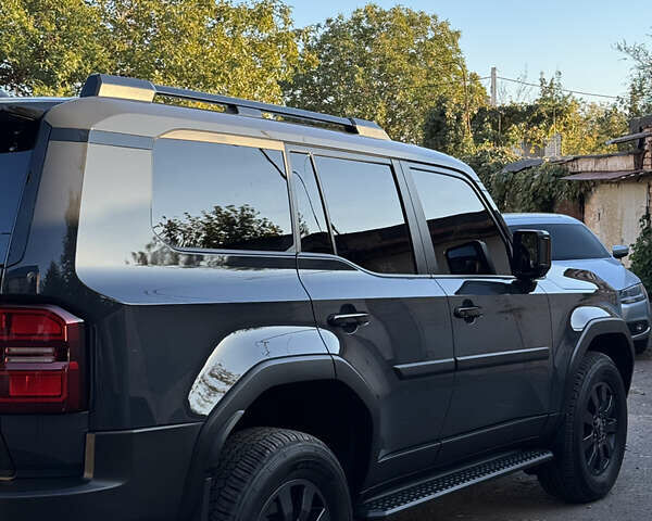 Серый Тойота Ленд Крузер Прадо, объемом двигателя 2.39 л и пробегом 7 тыс. км за 69900 $, фото 7 на Automoto.ua