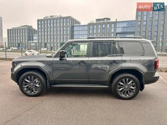 Сірий Тойота Ленд Крузер Прадо, об'ємом двигуна 2.76 л та пробігом 12 тис. км за 68700 $, фото 31 на Automoto.ua