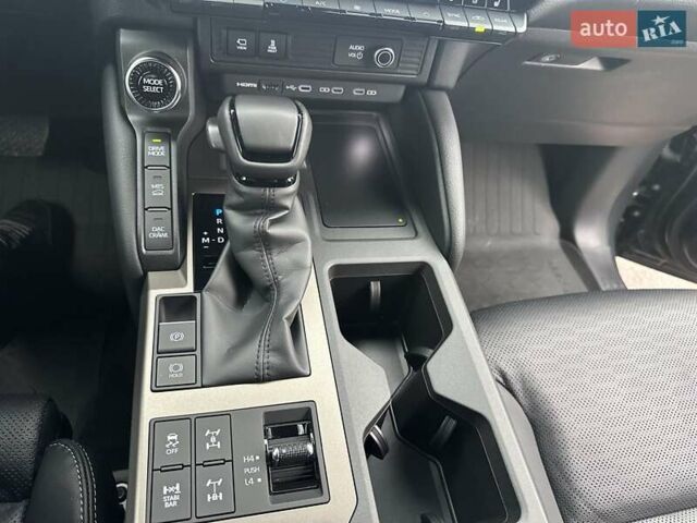 Сірий Тойота Ленд Крузер Прадо, об'ємом двигуна 2.76 л та пробігом 12 тис. км за 68700 $, фото 51 на Automoto.ua