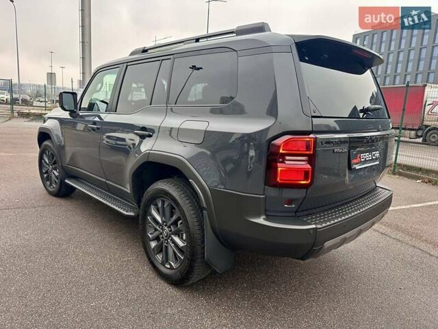 Сірий Тойота Ленд Крузер Прадо, об'ємом двигуна 2.76 л та пробігом 12 тис. км за 68700 $, фото 13 на Automoto.ua