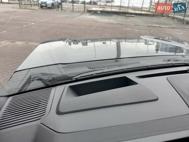 Сірий Тойота Ленд Крузер Прадо, об'ємом двигуна 2.76 л та пробігом 12 тис. км за 68700 $, фото 46 на Automoto.ua