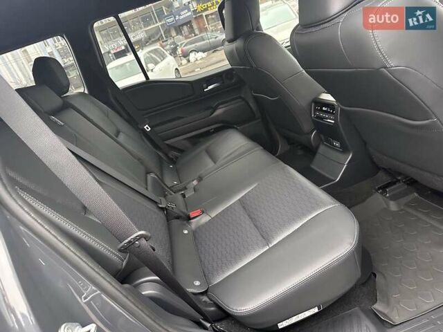 Сірий Тойота Ленд Крузер Прадо, об'ємом двигуна 2.76 л та пробігом 12 тис. км за 68700 $, фото 35 на Automoto.ua