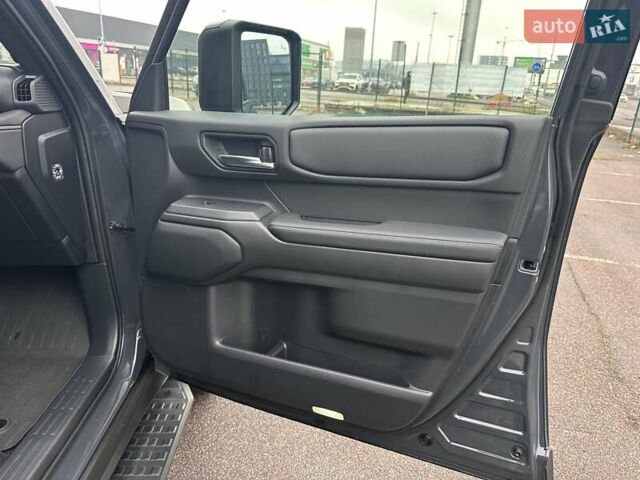 Сірий Тойота Ленд Крузер Прадо, об'ємом двигуна 2.76 л та пробігом 12 тис. км за 68700 $, фото 34 на Automoto.ua