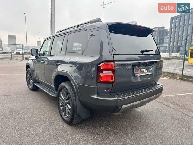 Сірий Тойота Ленд Крузер Прадо, об'ємом двигуна 2.76 л та пробігом 12 тис. км за 68700 $, фото 17 на Automoto.ua