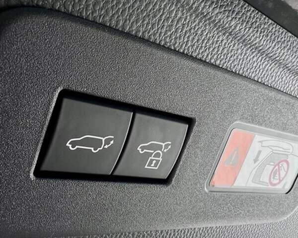 Серый Тойота Ленд Крузер Прадо, объемом двигателя 2.8 л и пробегом 5 тыс. км за 69900 $, фото 16 на Automoto.ua