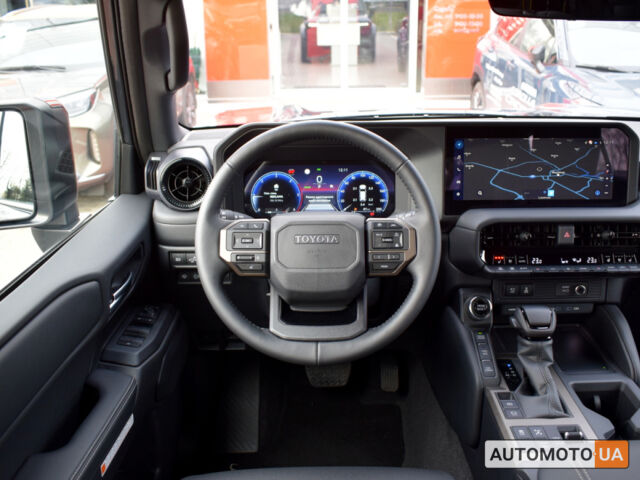 Серый Тойота Ленд Крузер Прадо, объемом двигателя 2.8 л и пробегом 985 тыс. км за 64200 $, фото 8 на Automoto.ua