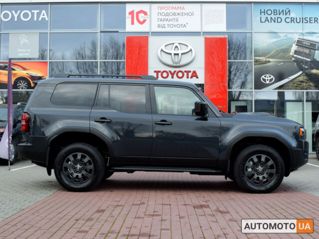 Серый Тойота Ленд Крузер Прадо, объемом двигателя 2.8 л и пробегом 985 тыс. км за 64200 $, фото 16 на Automoto.ua