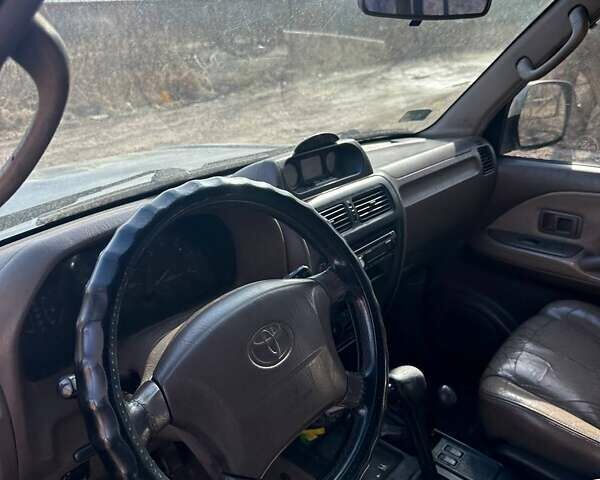 Синий Тойота Ленд Крузер Прадо, объемом двигателя 3 л и пробегом 310 тыс. км за 6500 $, фото 20 на Automoto.ua