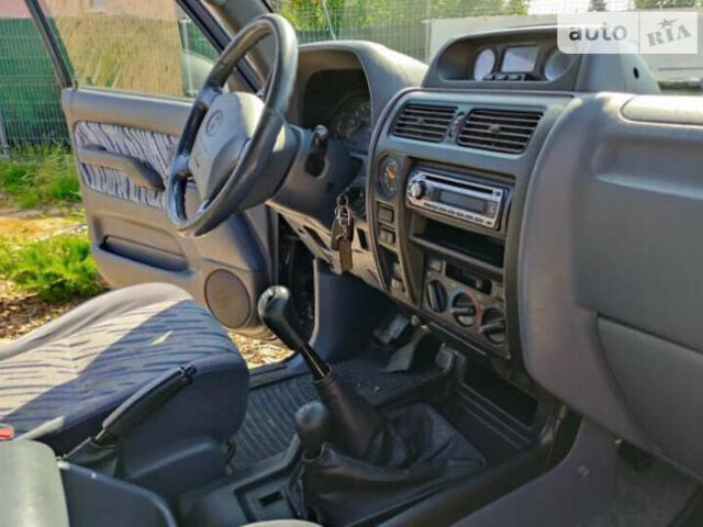 Синий Тойота Ленд Крузер Прадо, объемом двигателя 3 л и пробегом 275 тыс. км за 5300 $, фото 4 на Automoto.ua