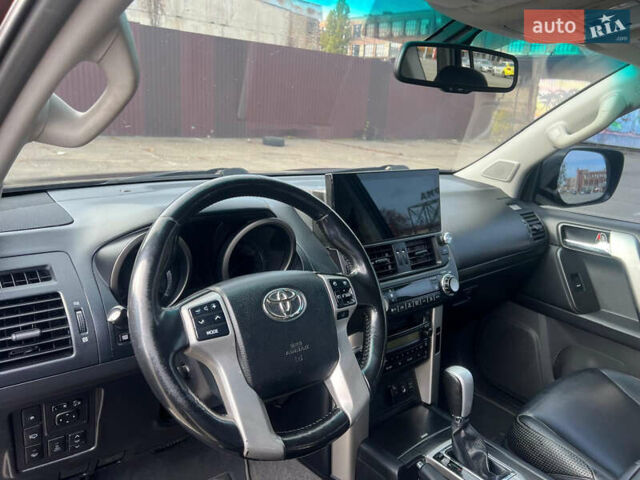 Синій Тойота Ленд Крузер Прадо, об'ємом двигуна 3 л та пробігом 216 тис. км за 24000 $, фото 18 на Automoto.ua