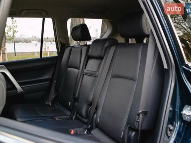 Синий Тойота Ленд Крузер Прадо, объемом двигателя 2.8 л и пробегом 264 тыс. км за 39500 $, фото 33 на Automoto.ua