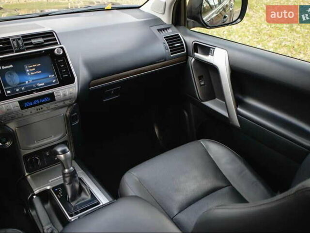 Синий Тойота Ленд Крузер Прадо, объемом двигателя 2.8 л и пробегом 264 тыс. км за 37900 $, фото 33 на Automoto.ua