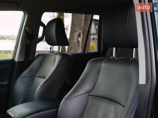 Синий Тойота Ленд Крузер Прадо, объемом двигателя 2.8 л и пробегом 264 тыс. км за 39500 $, фото 25 на Automoto.ua