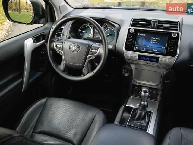 Синий Тойота Ленд Крузер Прадо, объемом двигателя 2.8 л и пробегом 264 тыс. км за 39500 $, фото 40 на Automoto.ua