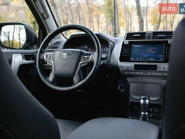 Синий Тойота Ленд Крузер Прадо, объемом двигателя 2.8 л и пробегом 264 тыс. км за 39500 $, фото 35 на Automoto.ua