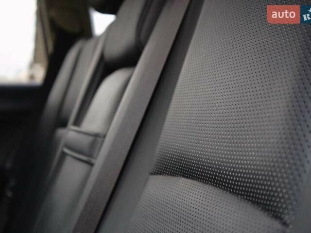 Синий Тойота Ленд Крузер Прадо, объемом двигателя 2.8 л и пробегом 264 тыс. км за 39500 $, фото 32 на Automoto.ua