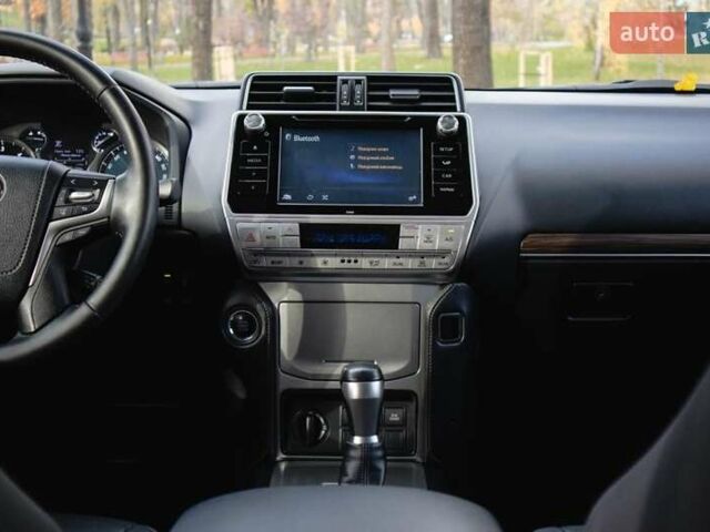 Синий Тойота Ленд Крузер Прадо, объемом двигателя 2.8 л и пробегом 264 тыс. км за 39500 $, фото 37 на Automoto.ua