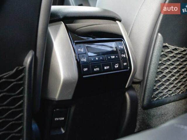 Синий Тойота Ленд Крузер Прадо, объемом двигателя 2.8 л и пробегом 264 тыс. км за 39500 $, фото 46 на Automoto.ua