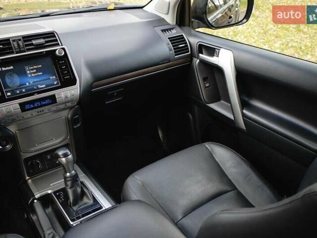 Синий Тойота Ленд Крузер Прадо, объемом двигателя 2.8 л и пробегом 264 тыс. км за 39500 $, фото 31 на Automoto.ua