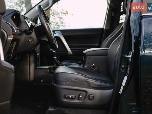 Синий Тойота Ленд Крузер Прадо, объемом двигателя 2.8 л и пробегом 264 тыс. км за 39500 $, фото 23 на Automoto.ua