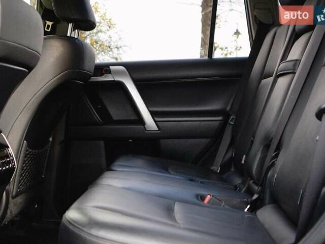 Синий Тойота Ленд Крузер Прадо, объемом двигателя 2.8 л и пробегом 264 тыс. км за 39500 $, фото 28 на Automoto.ua