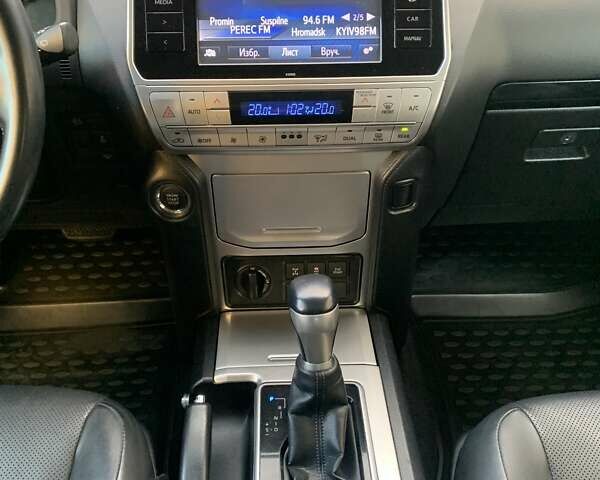 Синий Тойота Ленд Крузер Прадо, объемом двигателя 2.76 л и пробегом 86 тыс. км за 38900 $, фото 78 на Automoto.ua