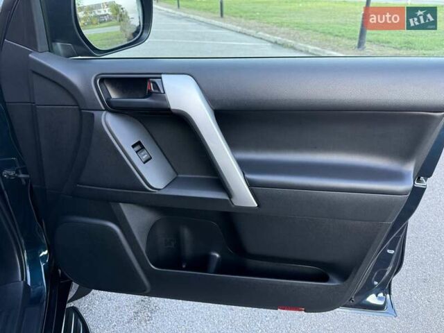 Тойота Ленд Крузер Прадо 2018 в Белой Церкве на Automoto.ua Синий Тойота Ленд Крузер Прадо, объемом двигателя 2.76 л и пробегом 86 тыс. км за 38800 $, фото 54 на Automoto.ua