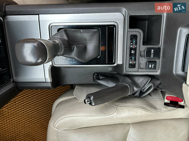 Синий Тойота Ленд Крузер Прадо, объемом двигателя 2.8 л и пробегом 83 тыс. км за 40000 $, фото 12 на Automoto.ua