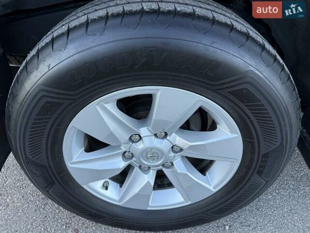 Тойота Ленд Крузер Прадо 2018 в Белой Церкве на Automoto.ua Синий Тойота Ленд Крузер Прадо, объемом двигателя 2.76 л и пробегом 86 тыс. км за 38800 $, фото 28 на Automoto.ua