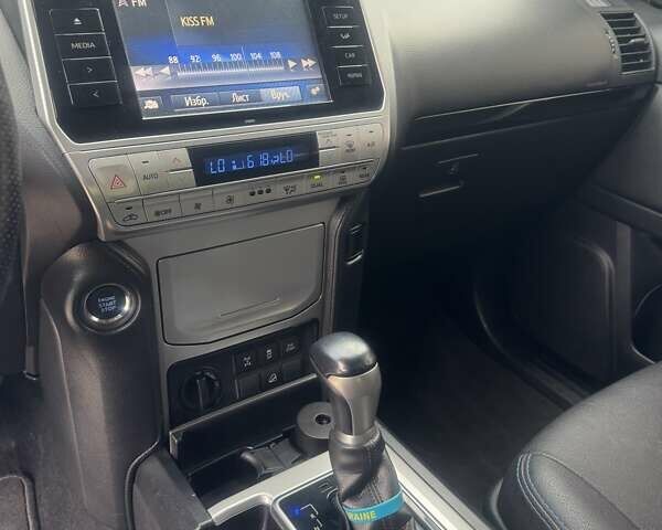 Синій Тойота Ленд Крузер Прадо, об'ємом двигуна 2.76 л та пробігом 146 тис. км за 41400 $, фото 30 на Automoto.ua