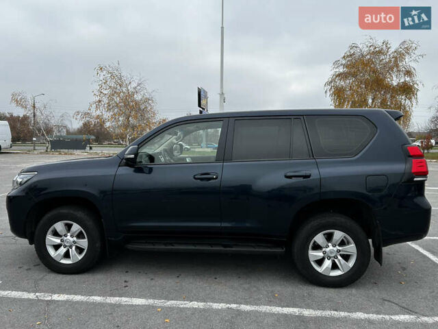 Синий Тойота Ленд Крузер Прадо, объемом двигателя 2.8 л и пробегом 83 тыс. км за 40000 $, фото 5 на Automoto.ua