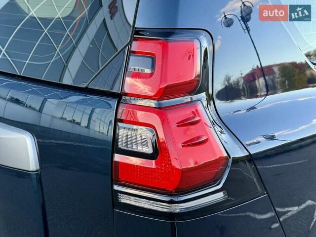 Тойота Ленд Крузер Прадо 2018 в Белой Церкве на Automoto.ua Синий Тойота Ленд Крузер Прадо, объемом двигателя 2.76 л и пробегом 86 тыс. км за 38800 $, фото 23 на Automoto.ua