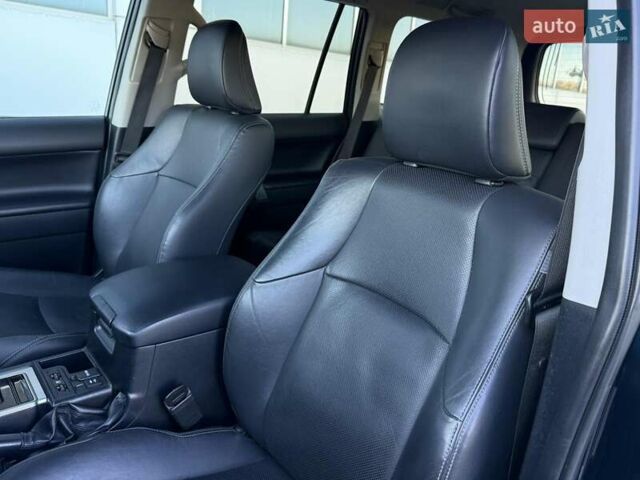 Синий Тойота Ленд Крузер Прадо, объемом двигателя 2.76 л и пробегом 86 тыс. км за 38900 $, фото 57 на Automoto.ua