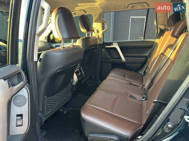 Синий Тойота Ленд Крузер Прадо, объемом двигателя 3.96 л и пробегом 158 тыс. км за 42900 $, фото 18 на Automoto.ua