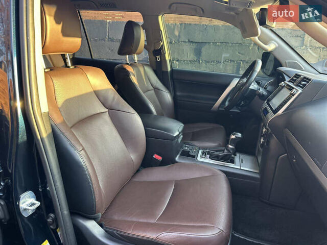 Синий Тойота Ленд Крузер Прадо, объемом двигателя 3.96 л и пробегом 158 тыс. км за 42900 $, фото 24 на Automoto.ua