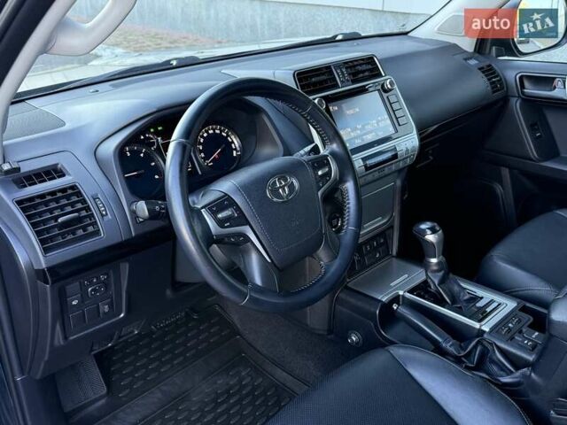 Тойота Ленд Крузер Прадо 2018 в Белой Церкве на Automoto.ua Синий Тойота Ленд Крузер Прадо, объемом двигателя 2.76 л и пробегом 86 тыс. км за 38800 $, фото 36 на Automoto.ua