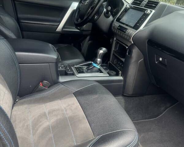 Синій Тойота Ленд Крузер Прадо, об'ємом двигуна 2.76 л та пробігом 146 тис. км за 41400 $, фото 13 на Automoto.ua