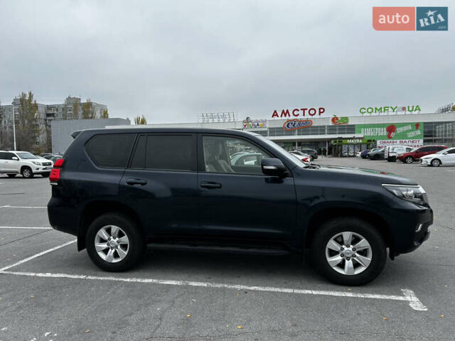 Синий Тойота Ленд Крузер Прадо, объемом двигателя 2.8 л и пробегом 83 тыс. км за 40000 $, фото 2 на Automoto.ua