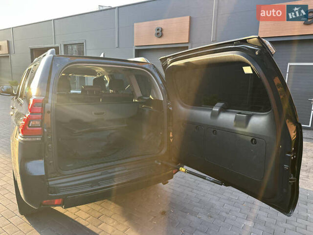 Синий Тойота Ленд Крузер Прадо, объемом двигателя 3.96 л и пробегом 158 тыс. км за 42900 $, фото 28 на Automoto.ua