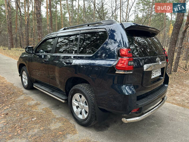 Синий Тойота Ленд Крузер Прадо, объемом двигателя 2.76 л и пробегом 65 тыс. км за 41600 $, фото 2 на Automoto.ua