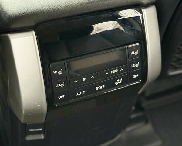 Синий Тойота Ленд Крузер Прадо, объемом двигателя 3.96 л и пробегом 100 тыс. км за 41000 $, фото 10 на Automoto.ua