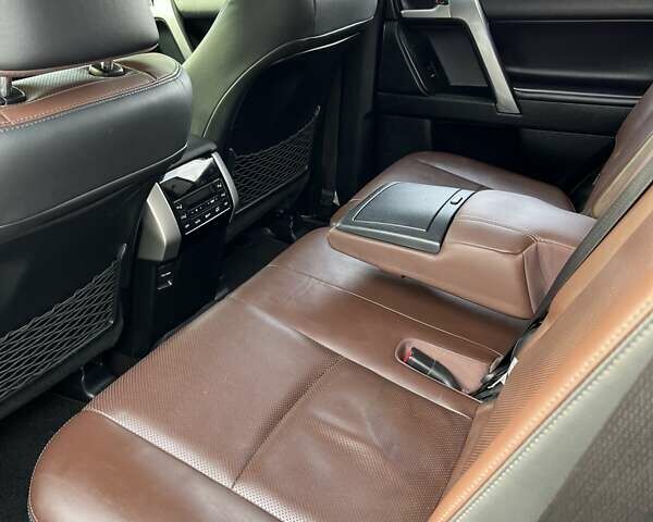 Синій Тойота Ленд Крузер Прадо, об'ємом двигуна 2.76 л та пробігом 172 тис. км за 43000 $, фото 74 на Automoto.ua