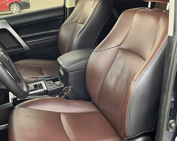 Синій Тойота Ленд Крузер Прадо, об'ємом двигуна 2.76 л та пробігом 172 тис. км за 43500 $, фото 38 на Automoto.ua