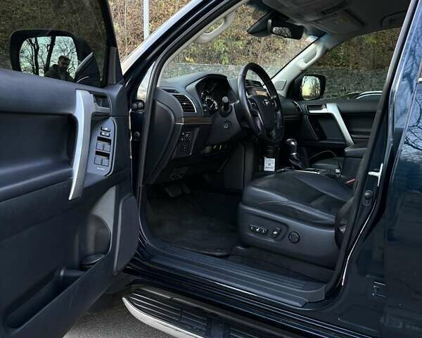 Синій Тойота Ленд Крузер Прадо, об'ємом двигуна 4 л та пробігом 178 тис. км за 34999 $, фото 9 на Automoto.ua